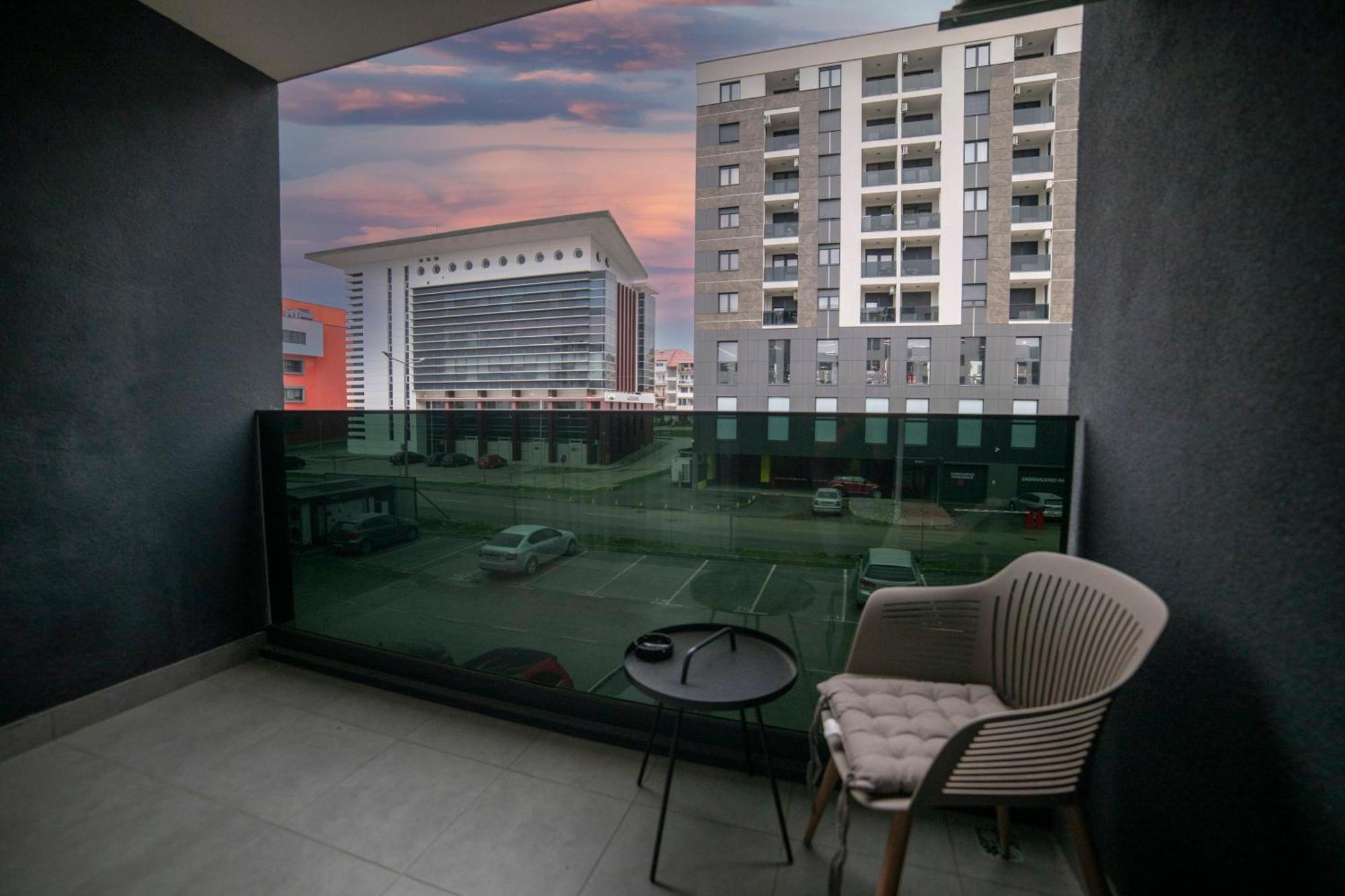 Apartment 5 Star Lukavica Exterior photo