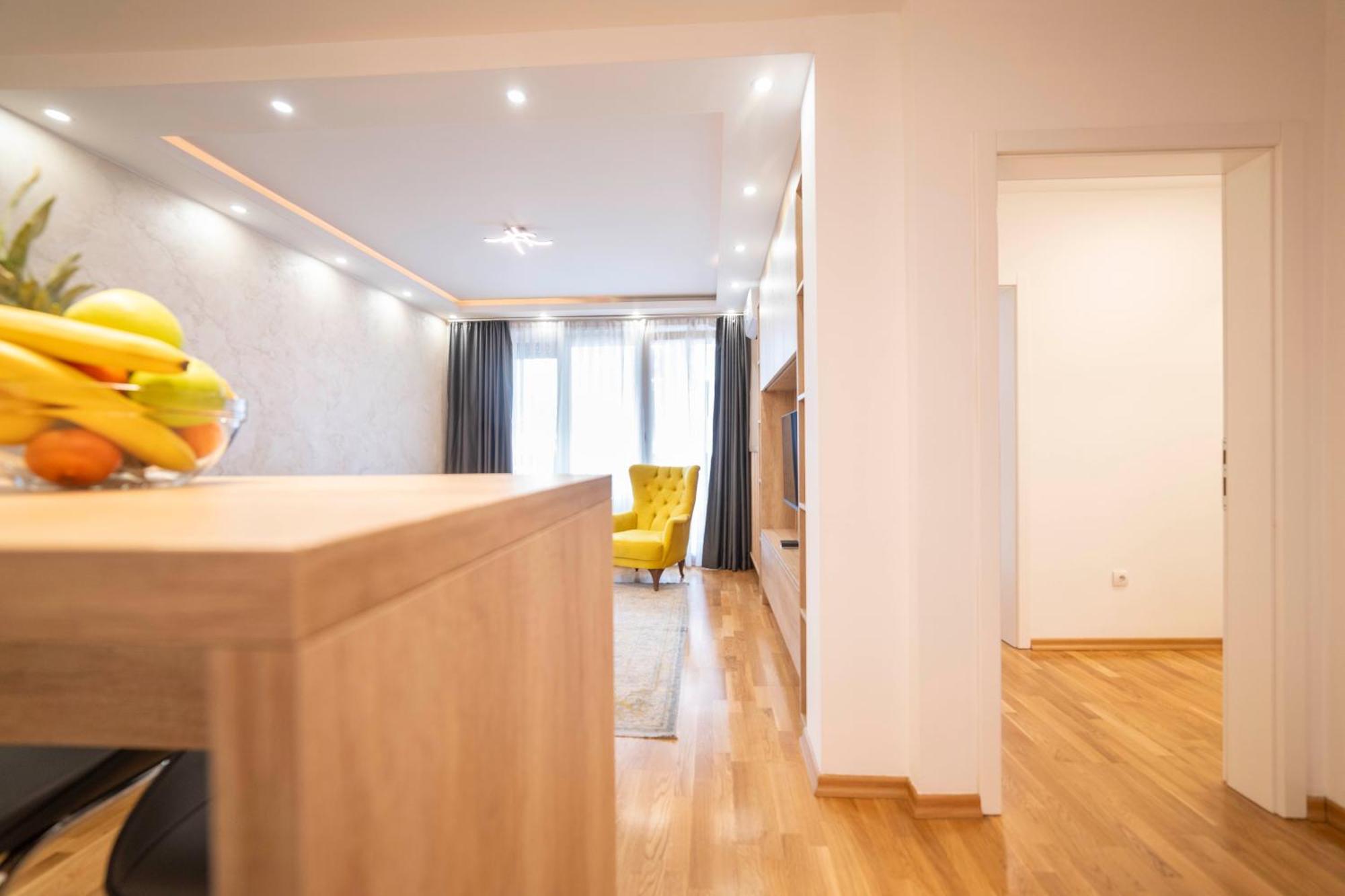 Apartment 5 Star Lukavica Exterior photo
